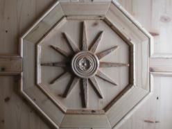Soffitto con rosone in  legno di abete 