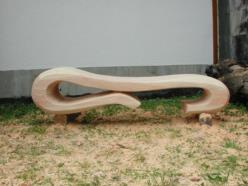 Panca  "Zahre" in legno di larice 